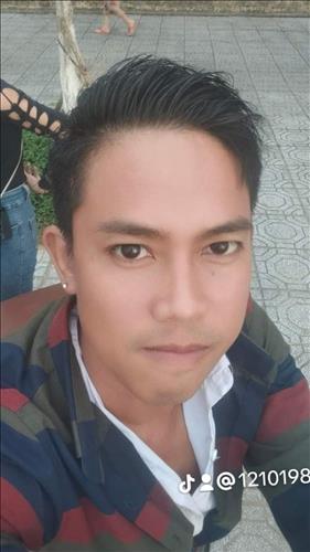 hẹn hò - Hậu Trần -Male -Age:35 - Single-Kiên Giang-Lover - Best dating website, dating with vietnamese person, finding girlfriend, boyfriend.